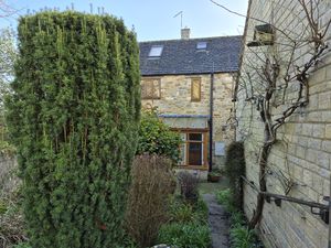 Photo 47- click for photo gallery